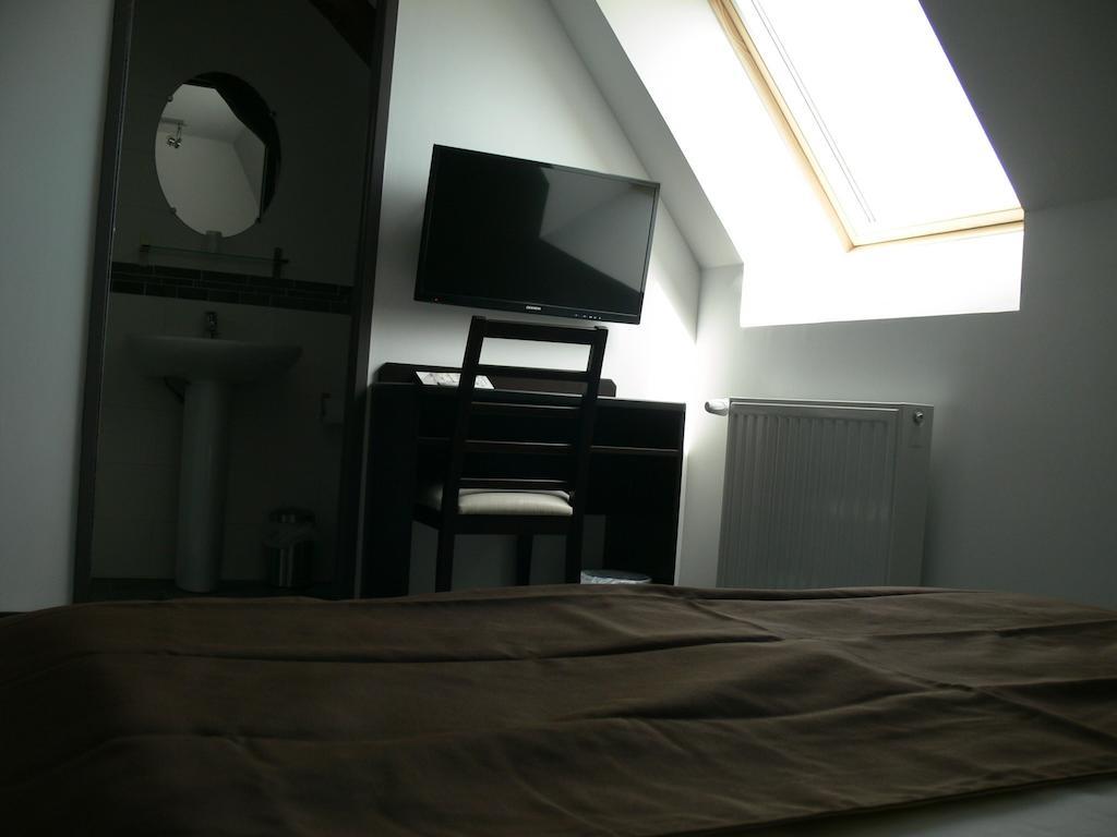 Hotel Le Saint Julien Ruang foto
