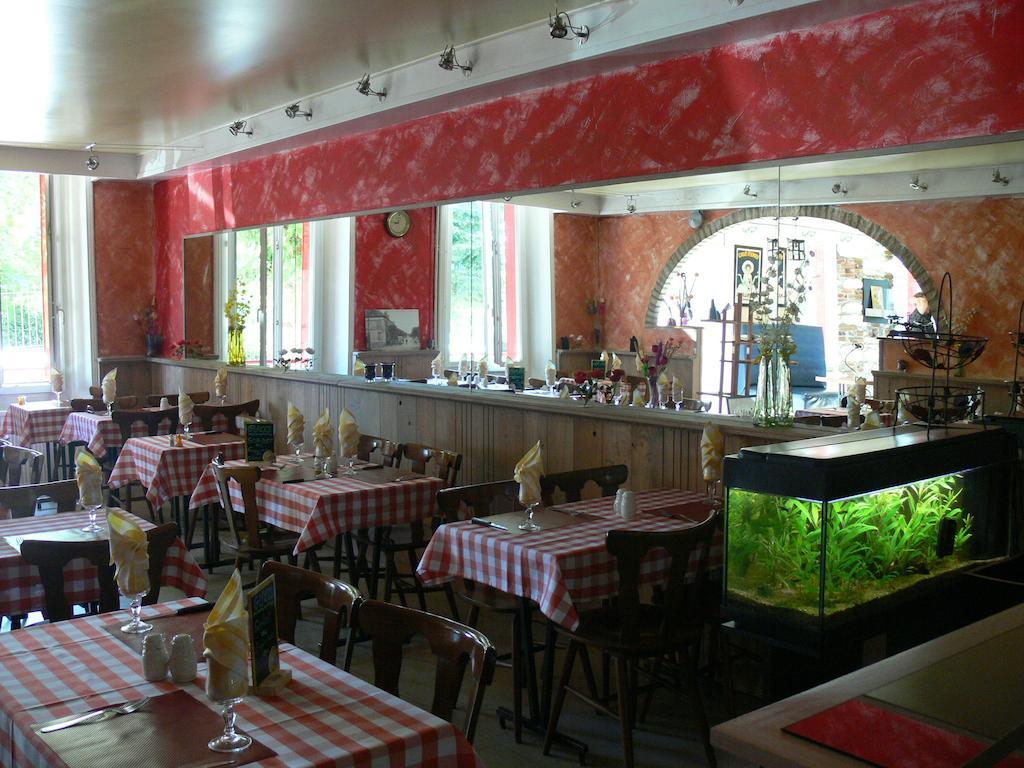 Hotel Le Saint Julien Bagian luar foto