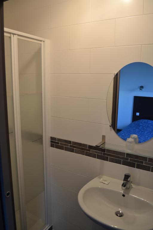 Hotel Le Saint Julien Ruang foto